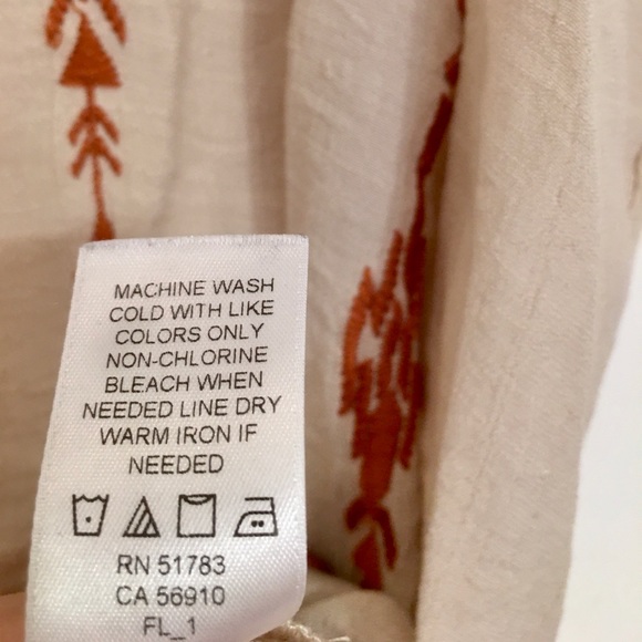 Maurices Embroidered and Lace Sleeveless Shirt - Picture 4 of 6